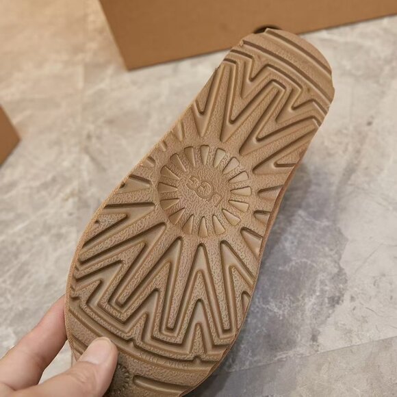 UGG Tasman Slippers chestnut - Picture 7 of 8